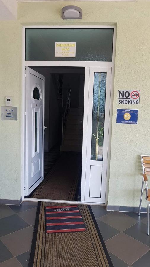 Guest House Vila Mimoza Ulcinj Eksteriør billede