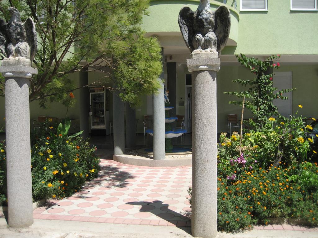 Guest House Vila Mimoza Ulcinj Eksteriør billede